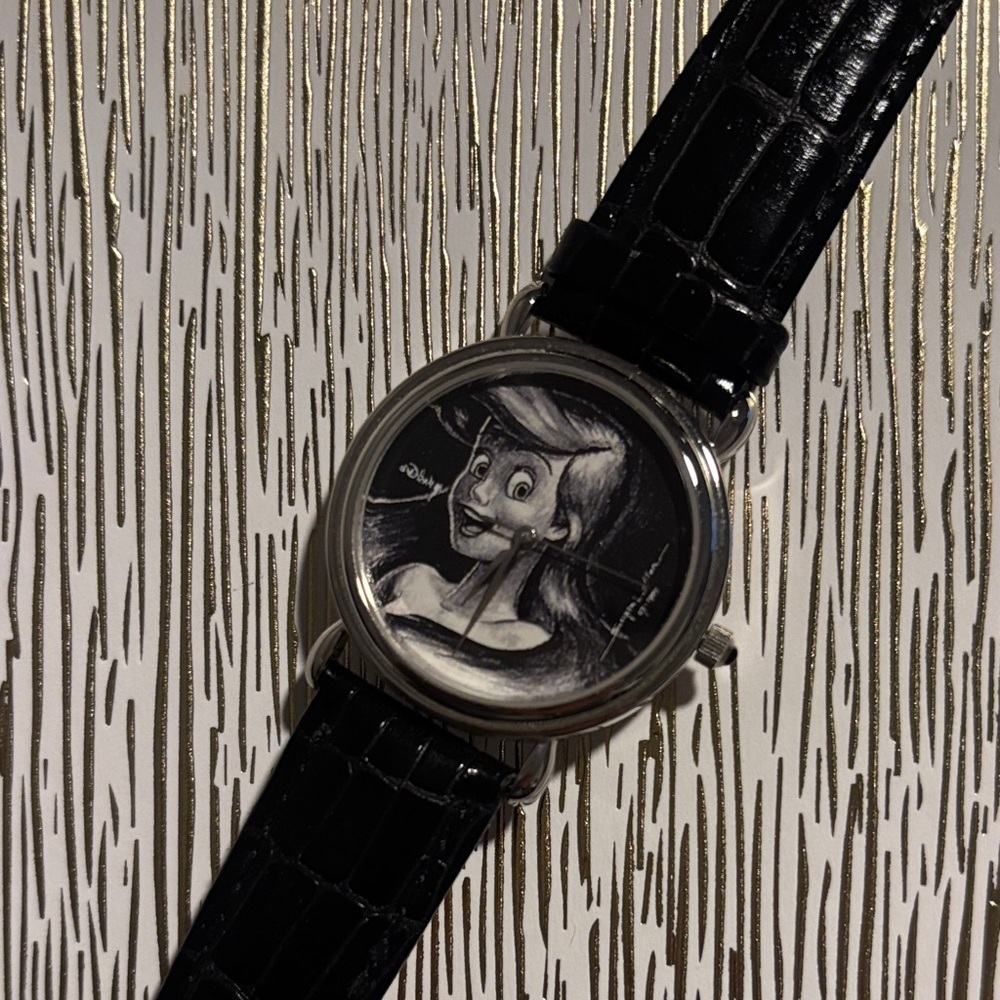 Disney “Ariel” Silver Dial Watch with Black Strap alligator pattern